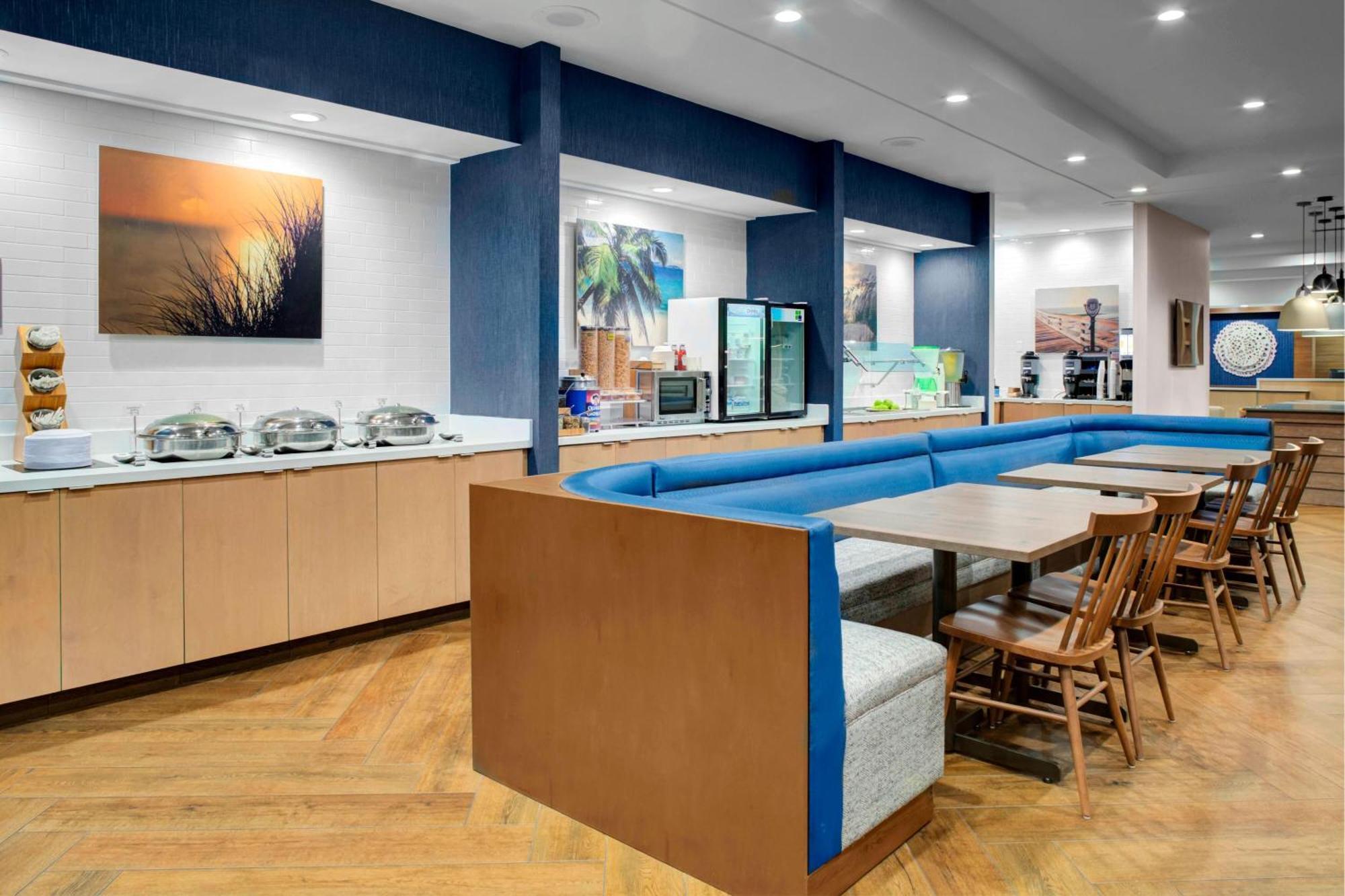 Hotel Fairfield & By Marriott Virginia Oceanfront Virginia Beach