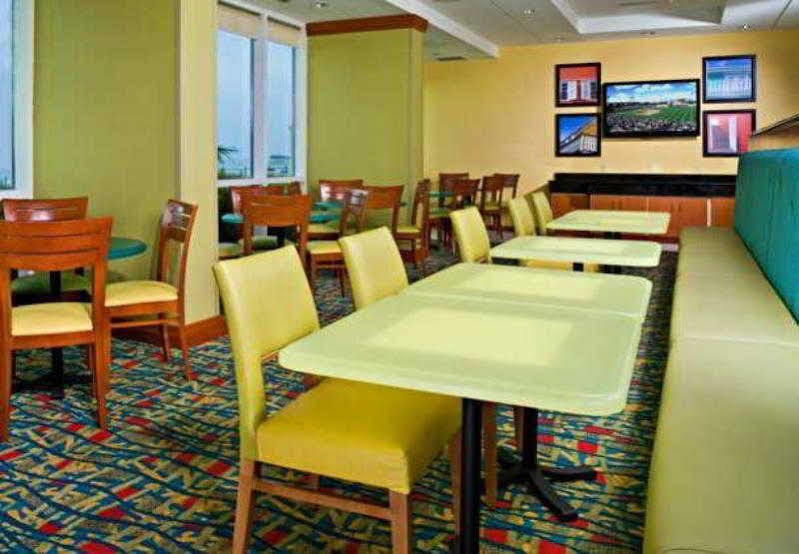 Fairfield & By Marriott Virginia Oceanfront 3*